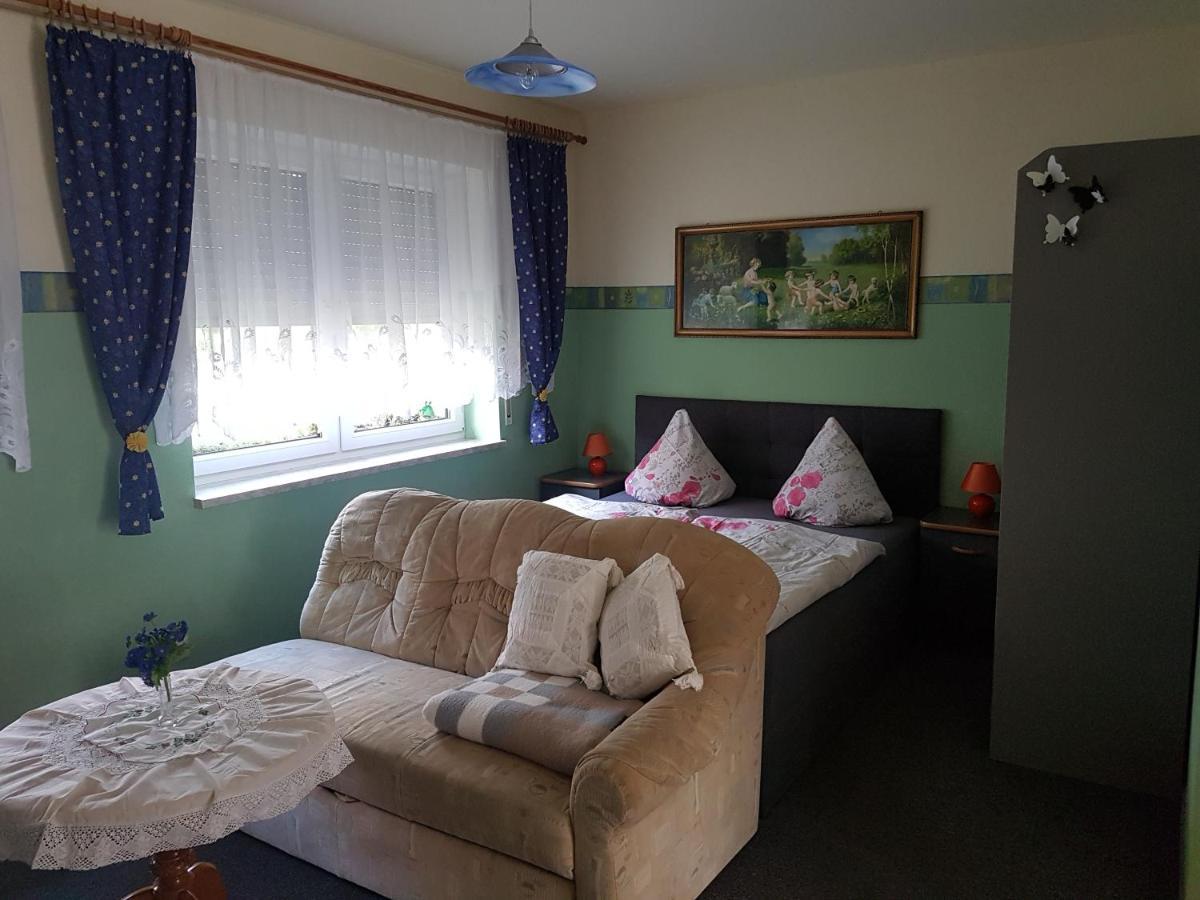 Landpension Zum Schweizerberg Neugrimnitz 外观 照片
